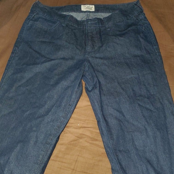 Women's jeans - Picture 3 of 5